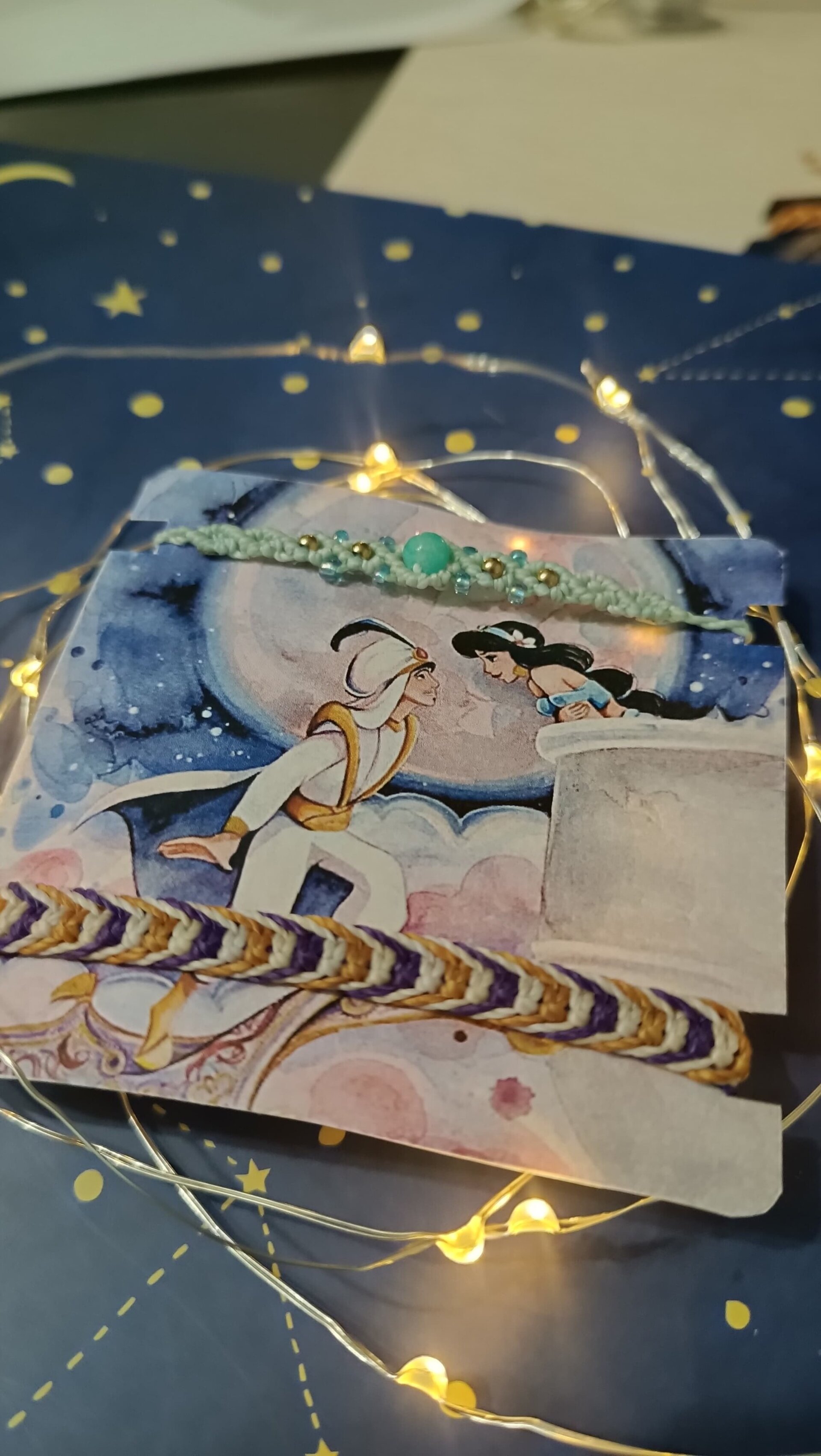 Pulseras Disney Aladín y Jazmín con piedra natural y tejidas a mano macrame - 4