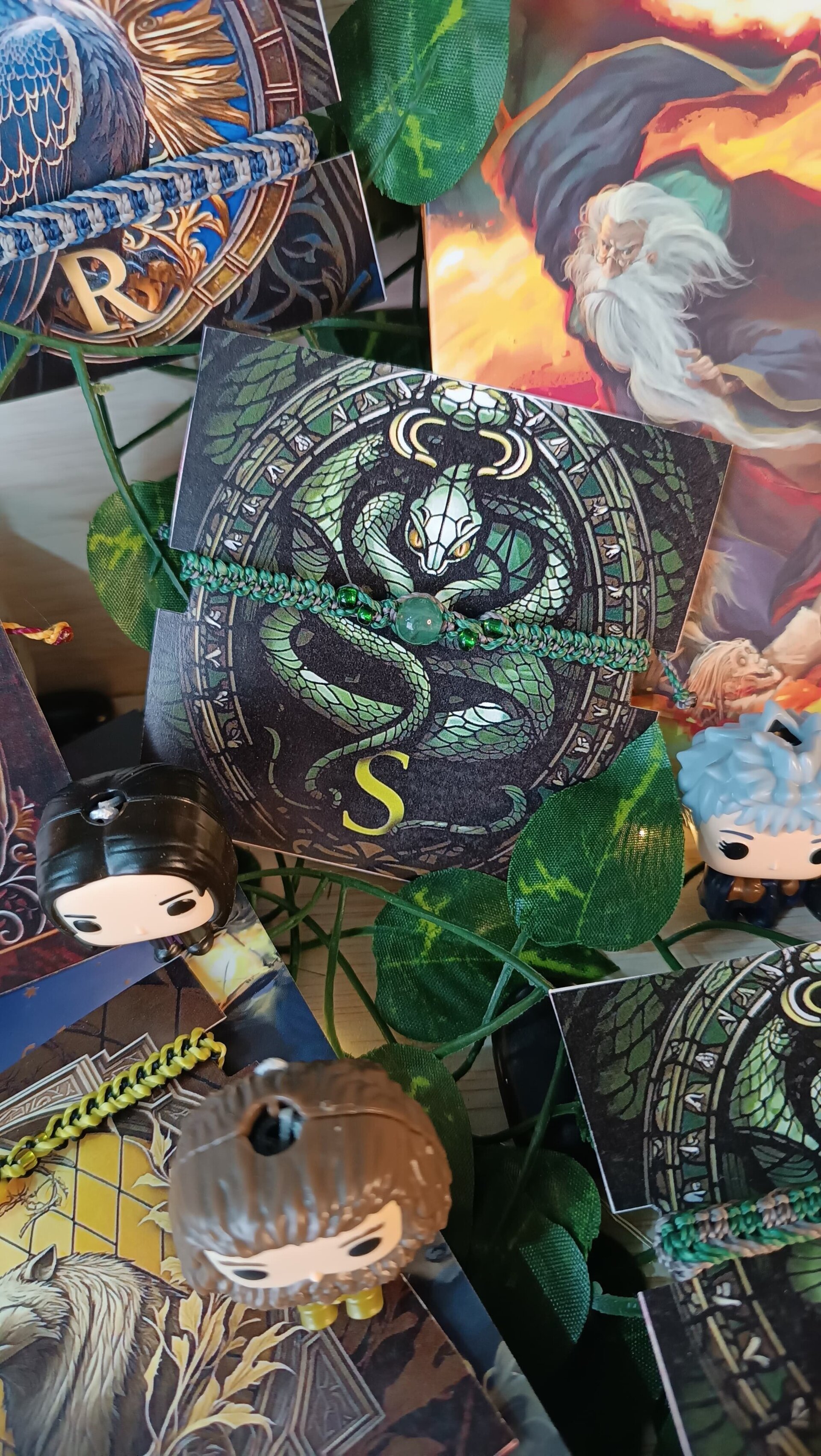 Pulseras casas de Harry Potter tejidas a mano macrame - 4