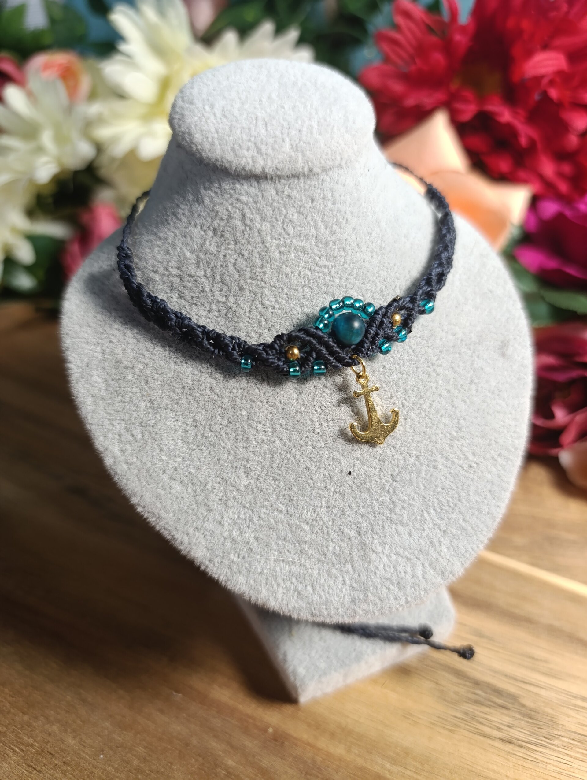 Gargantilla tejida con piedra natural azul - 2