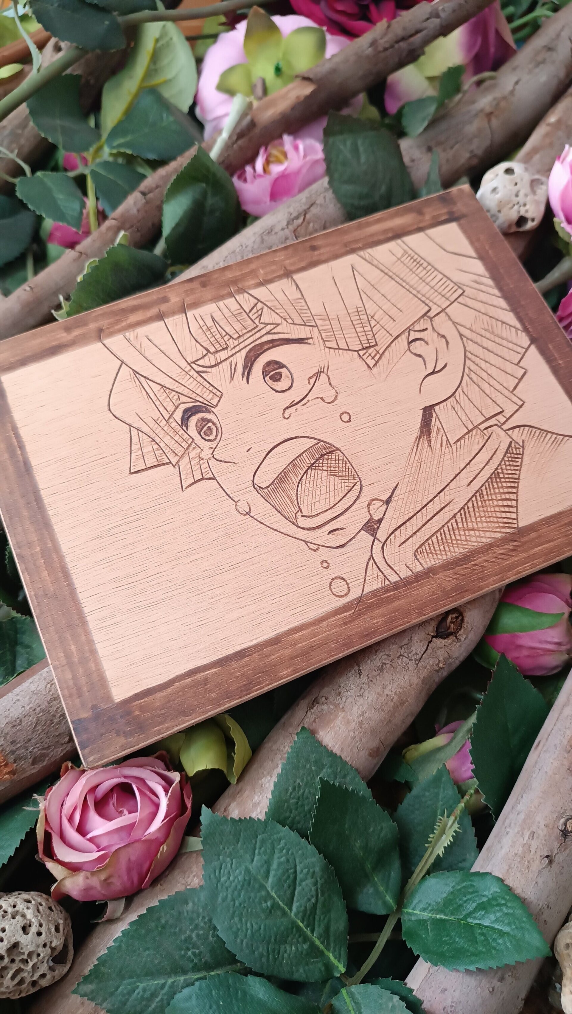 Cuadro Zenitsu Kimetsu no Yaiba pirograbado pirografia anime - 2